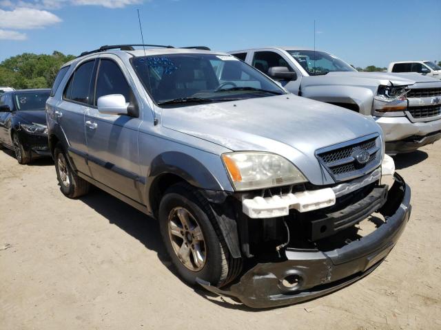 Photo 4 from auction – 2004 KIA SORENTO EX with VIN KNDJD733545304327