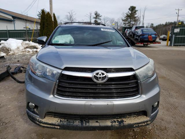 Photo 5 from auction – 2015 TOYOTA HIGHLANDER with VIN 5TDBKRFH8FS157740
