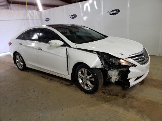 Photo 4 from auction – 2013 HYUNDAI SONATA SE with VIN 5NPEC4AC2DH520125