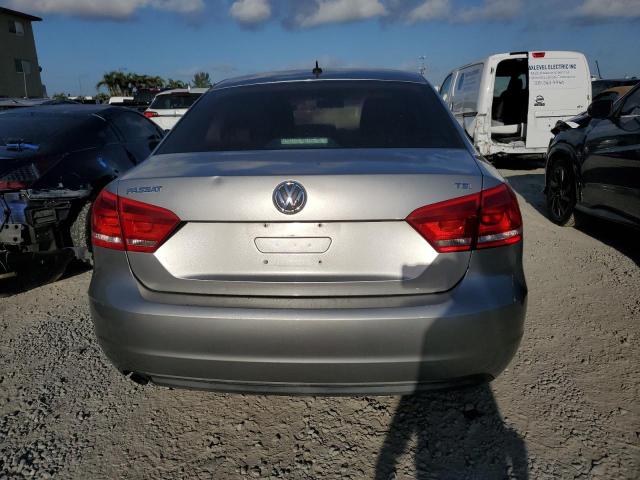 Photo 6 from auction – 2014 VOLKSWAGEN PASSAT S with VIN 1VWAT7A38EC082608
