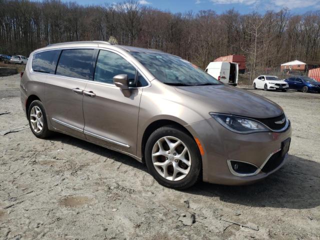 Photo 4 from auction – 2017 CHRYSLER PACIFICA T with VIN 2C4RC1BG4HR704752