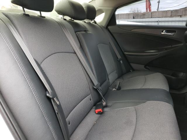 Photo 10 from auction – 2011 HYUNDAI SONATA SE with VIN 5NPEC4AC1BH003721