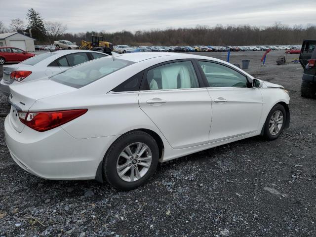 Photo 3 from auction – 2011 HYUNDAI SONATA GLS with VIN 5NPEB4AC4BH129543