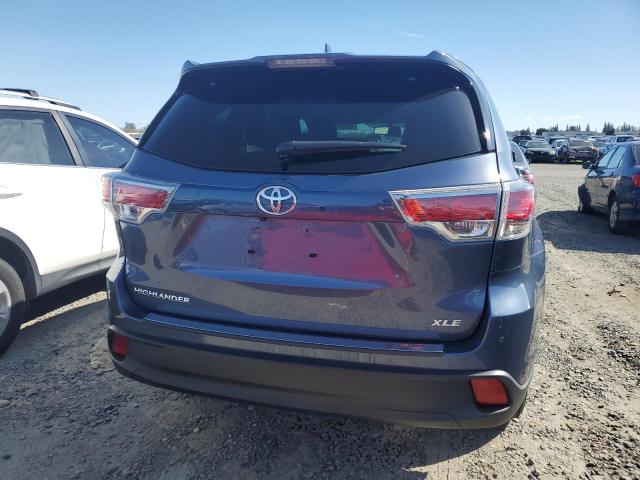 Photo 6 from auction – 2016 TOYOTA HIGHLANDER with VIN 5TDKKRFH5GS500666