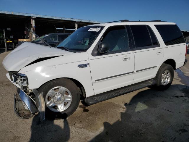 FORD EXPEDITION 2000 with VIN 1FMRU1567YLA05653 - Photo from auction