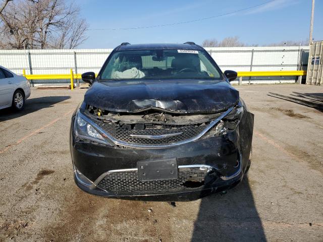 Photo 5 from auction – 2017 CHRYSLER PACIFICA T with VIN 2C4RC1BG1HR748143