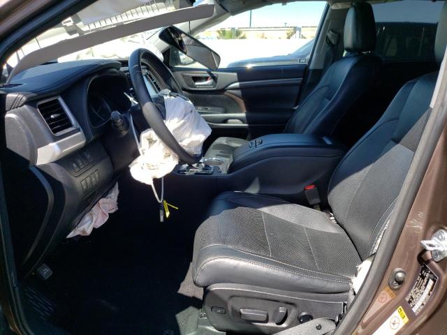 Photo 7 from auction – 2018 TOYOTA HIGHLANDER with VIN 5TDDZRFH5JS493245