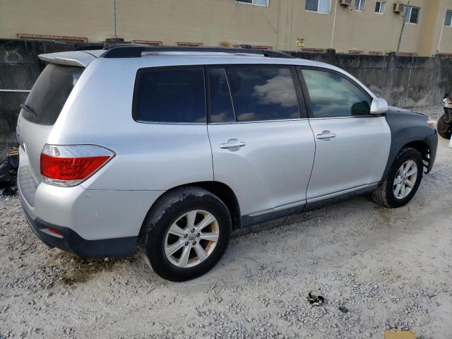 Photo 3 from auction – 2012 TOYOTA HIGHLANDER with VIN 5TDZA3EH2CS018232