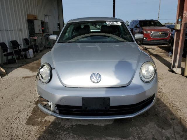 Foto 5 de la subasta – 2012 VOLKSWAGEN BEETLE con VIN 3VWJP7AT9CM643530