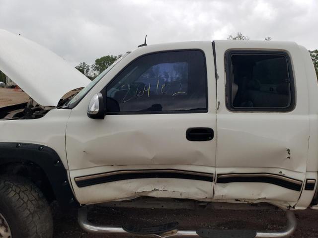 Photo 7 from auction – 2002 CHEVROLET SILVERADO with VIN 2GCEK19T021397798