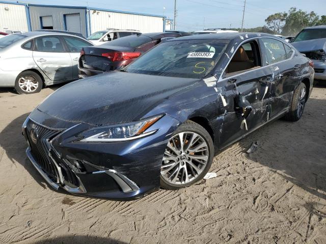 LEXUS ES 300H 2019 with VIN JTHB21B13K2038276 - Photo from auction