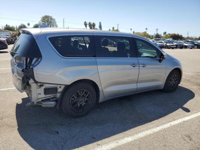 Photo 3 from auction – 2017 CHRYSLER PACIFICA L with VIN 2C4RC1CG8HR753614