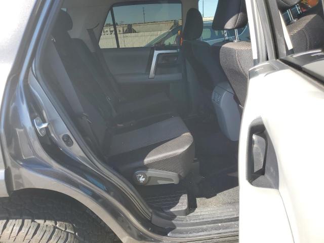 Photo 11 from auction – 2010 TOYOTA 4RUNNER SR with VIN JTEZU5JR4A5005711