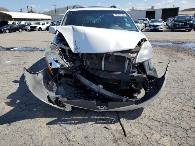 Photo 5 from auction – 2010 TOYOTA SIENNA XLE with VIN 5TDYK4CC7AS293422