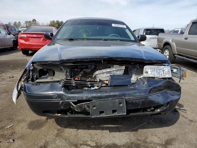 Photo 5 from auction – 2004 FORD CROWN VICT with VIN 2FDFP74W44X142686