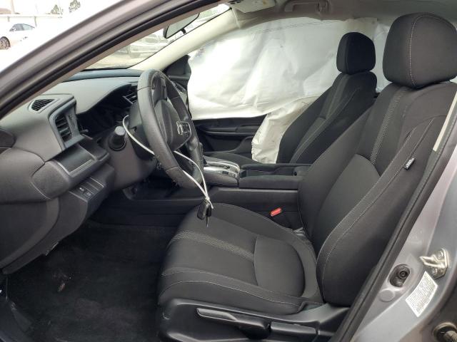 Photo 7 from auction – 2018 HONDA CIVIC LX with VIN 19XFC2F56JE037787