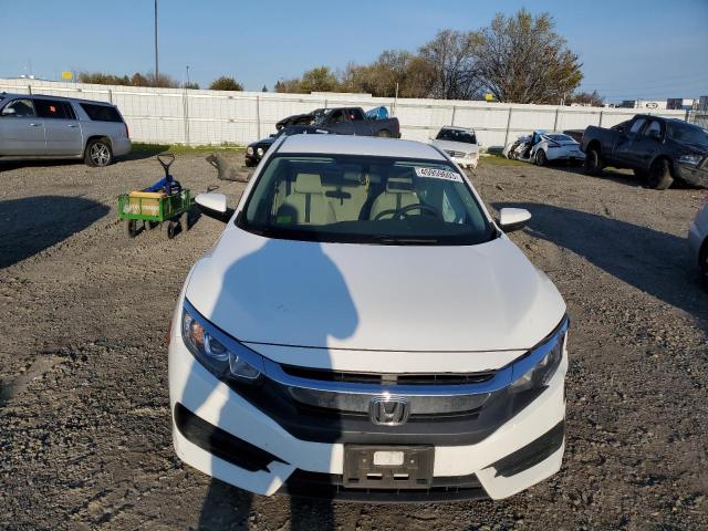 Photo 5 from auction – 2017 HONDA CIVIC LX with VIN 19XFC2F51HE231430