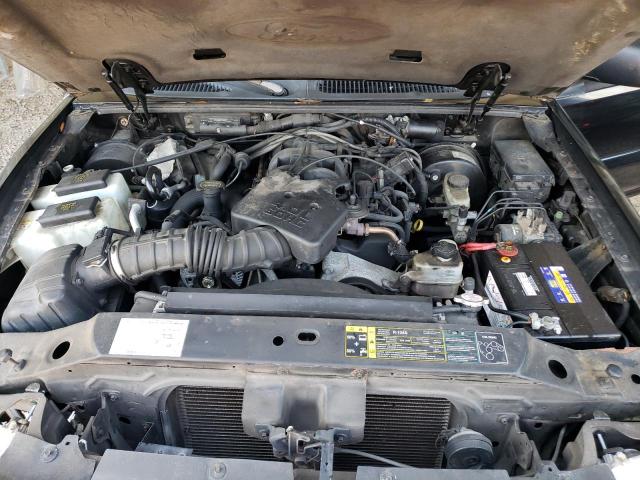 Photo 11 from auction – 2005 FORD EXPLORER S with VIN 1FMZU67K65UB07085