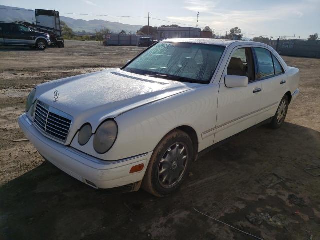 MERCEDES-BENZ E 320 1999 with VIN WDBJF65H7XA838839 - Photo from auction