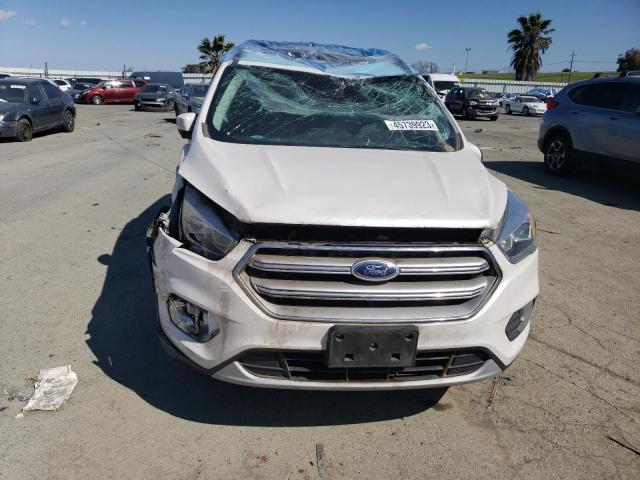 Photo 5 from auction – 2017 FORD ESCAPE SE with VIN 1FMCU0G91HUB61043