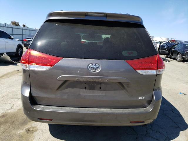 Photo 6 from auction – 2014 TOYOTA SIENNA XLE with VIN 5TDYK3DC4ES438351