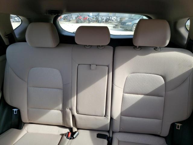 Photo 10 from auction – 2018 HYUNDAI TUCSON SE with VIN KM8J2CA43JU644437
