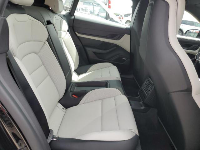Photo 10 from auction – 2022 PORSCHE TAYCAN CRO with VIN WP0BB2Y12NSA71243