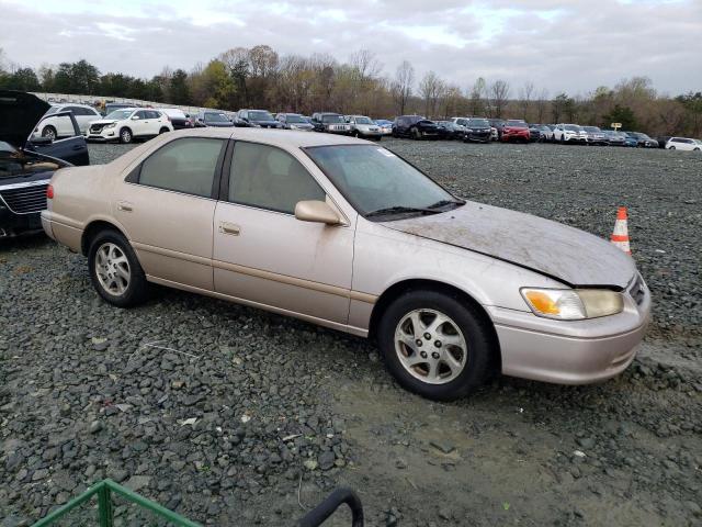 Photo 4 from auction – 2000 TOYOTA CAMRY CE with VIN 4T1BG22K4YU647760