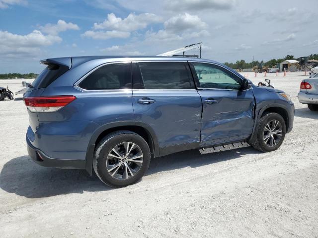 Photo 3 from auction – 2019 TOYOTA HIGHLANDER with VIN 5TDBZRFH5KS945624