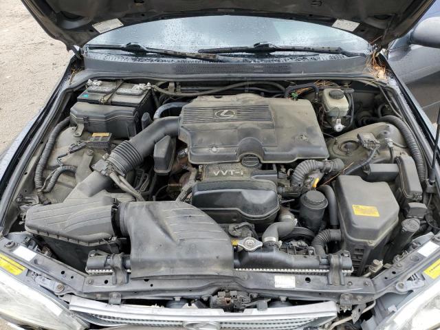 Photo 11 from auction – 2001 LEXUS IS 300 with VIN JTHBD182110025420