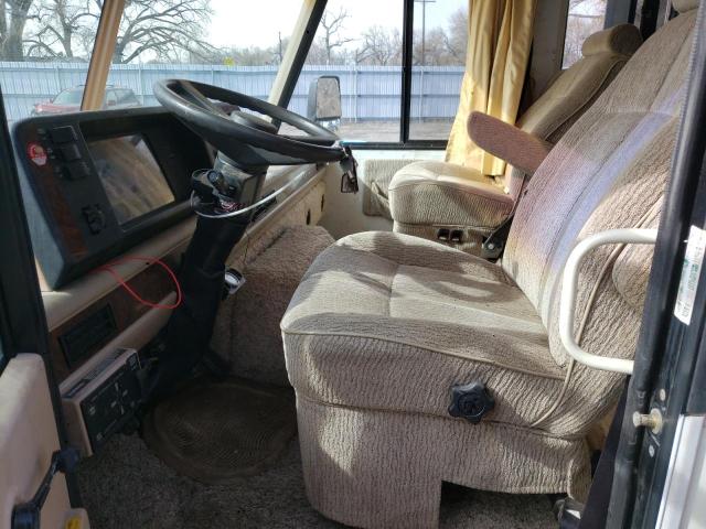 Photo 5 from auction – 1997 CHEVROLET P30 with VIN 1GBLP37J7V3308320