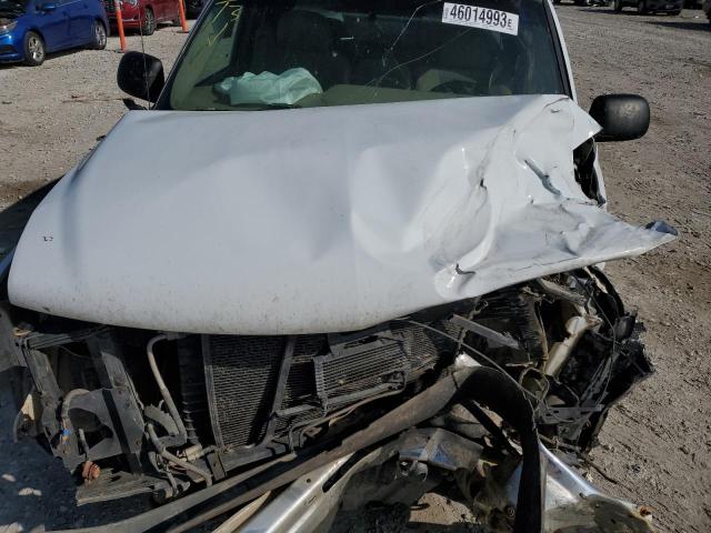 Photo 11 from auction – 2002 CHEVROLET SILVERADO with VIN 1GCEC19T22E163934