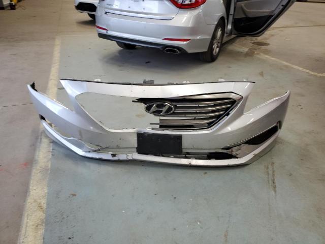 Photo 12 from auction – 2017 HYUNDAI SONATA SE with VIN 5NPE24AF8HH485495