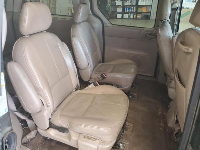 Photo 11 from auction – 2003 FORD WINDSTAR S with VIN 2FMZA53423BB33678