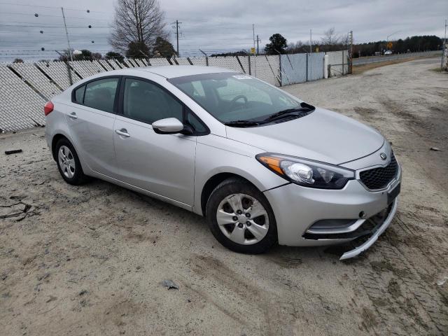 Photo 4 from auction – 2015 KIA FORTE LX with VIN KNAFK4A63F5281086