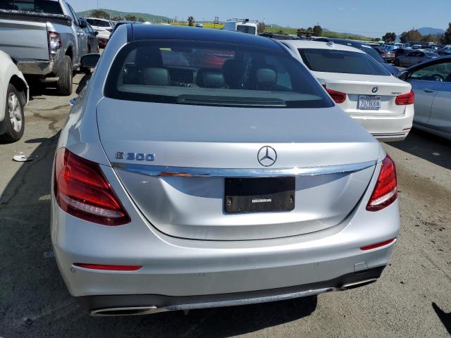 Photo 6 from auction – 2017 MERCEDES-BENZ E 300 with VIN WDDZF4JB1HA014174