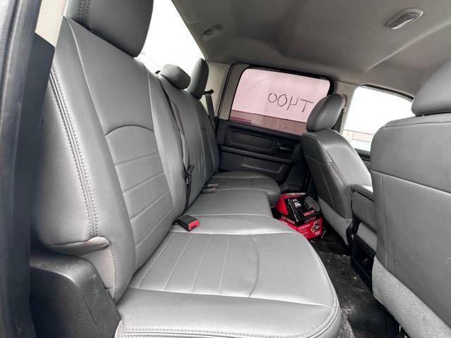 Photo 6 from auction – 2017 RAM 3500 ST with VIN 3C63RRGL1HG508015