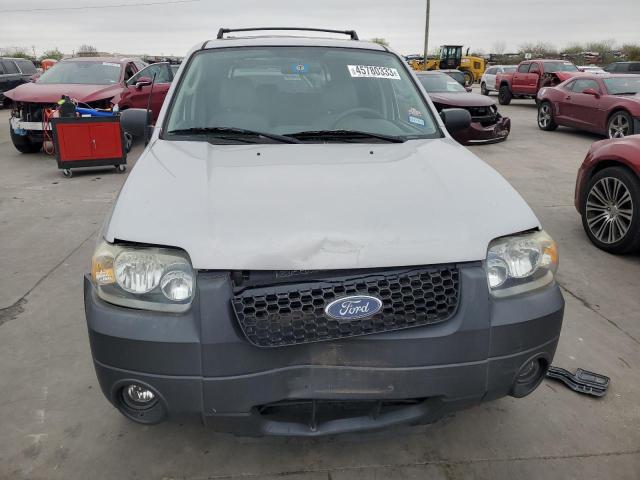 Photo 5 from auction – 2005 FORD ESCAPE XLT with VIN 1FMYU93145KD11356