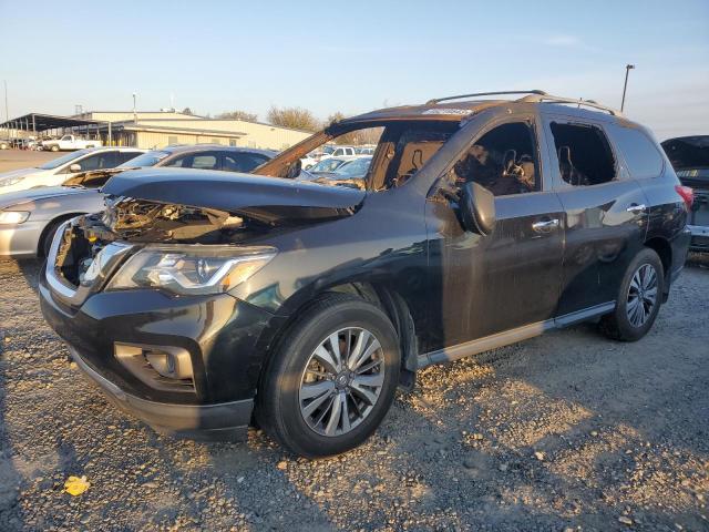 NISSAN PATHFINDER 2017 with VIN 5N1DR2MN9HC666644 - Photo from auction