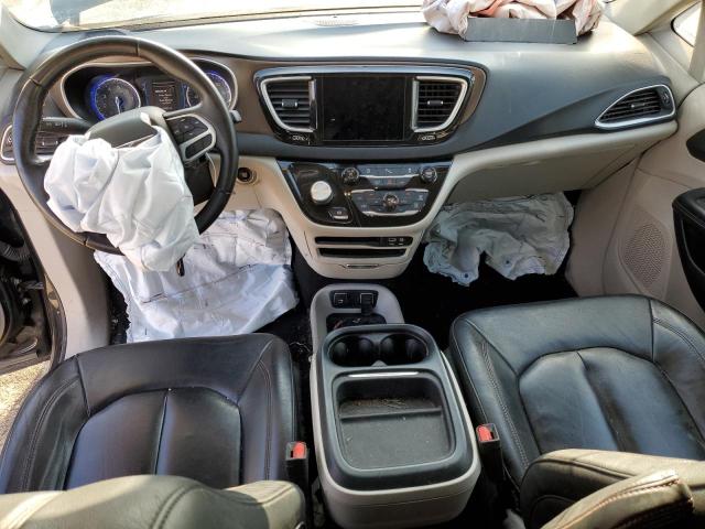 Photo 8 from auction – 2017 CHRYSLER PACIFICA T with VIN 2C4RC1BG1HR748143