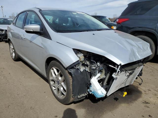 Photo 4 from auction – 2015 FORD FOCUS SE with VIN 1FADP3F21FL303843