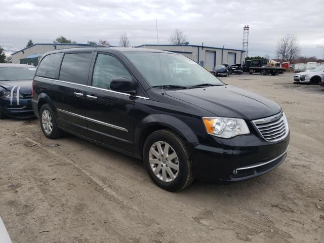 Photo 4 from auction – 2016 CHRYSLER TOWN & COU with VIN 2C4RC1BG3GR175342