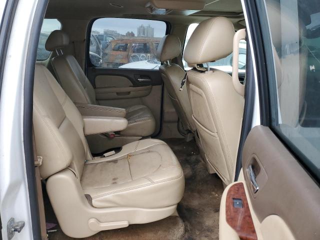 Photo 11 from auction – 2010 CHEVROLET SUBURBAN C with VIN 1GNUCKE00AR100388