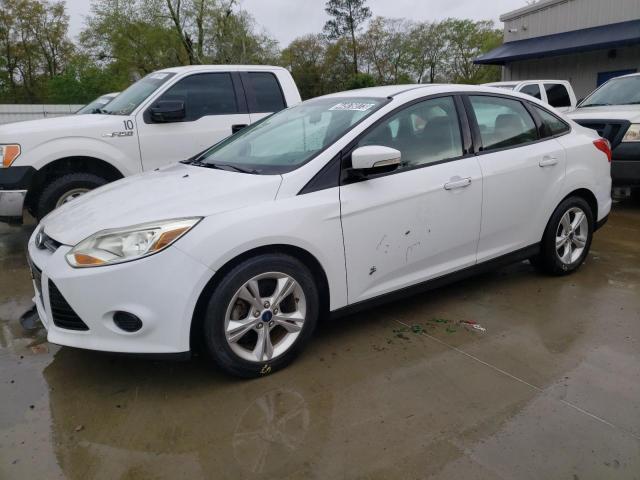 FORD FOCUS SE 2014 with VIN 1FADP3F23EL242042 - Photo from auction