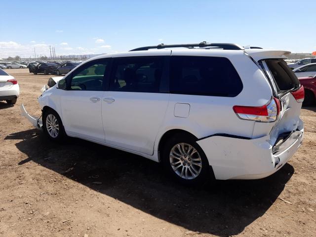 Photo 2 from auction – 2011 TOYOTA SIENNA XLE with VIN 5TDYK3DC0BS138432