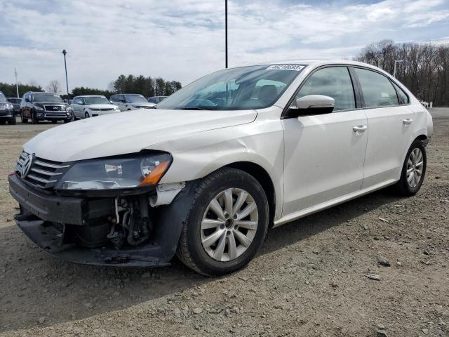 VOLKSWAGEN PASSAT S 2015 with VIN 1VWAT7A38FC096297 - Photo from auction
