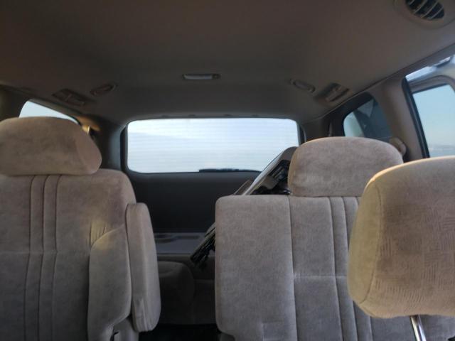 Photo 10 from auction – 2002 TOYOTA SIENNA LE with VIN 4T3ZF13C32U415409