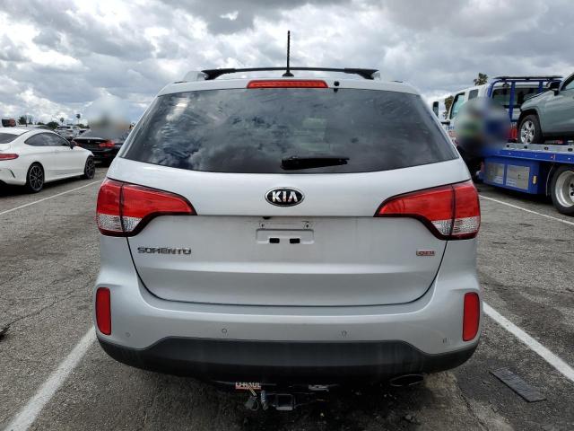 Photo 6 from auction – 2015 KIA SORENTO LX with VIN 5XYKT4A77FG587626