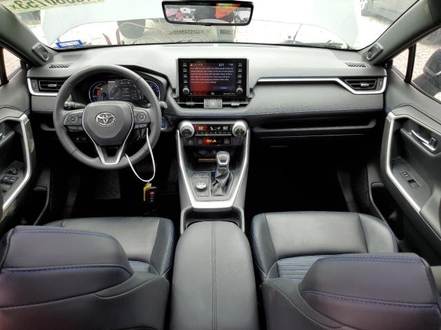 Photo 8 from auction – 2020 TOYOTA RAV4 XSE with VIN JTMEWRFV5LD550951