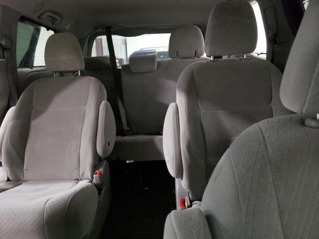 Photo 10 from auction – 2015 TOYOTA SIENNA LE with VIN 5TDJK3DC2FS108484
